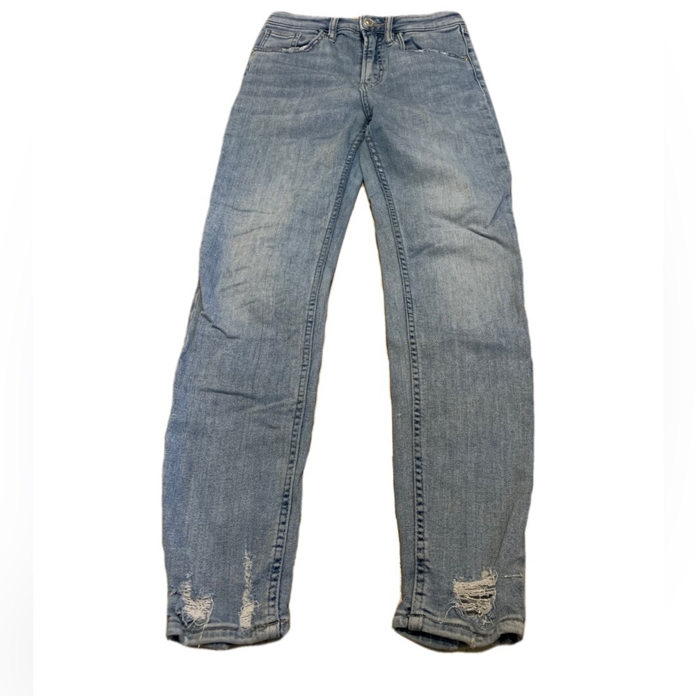 Women’s Ankle Cropped Distressed Jeans - Light Blue